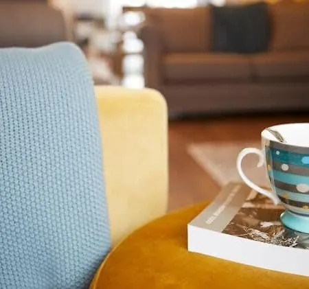 The Nets - Fantastic 3 Bedroom House With Parking 파일리